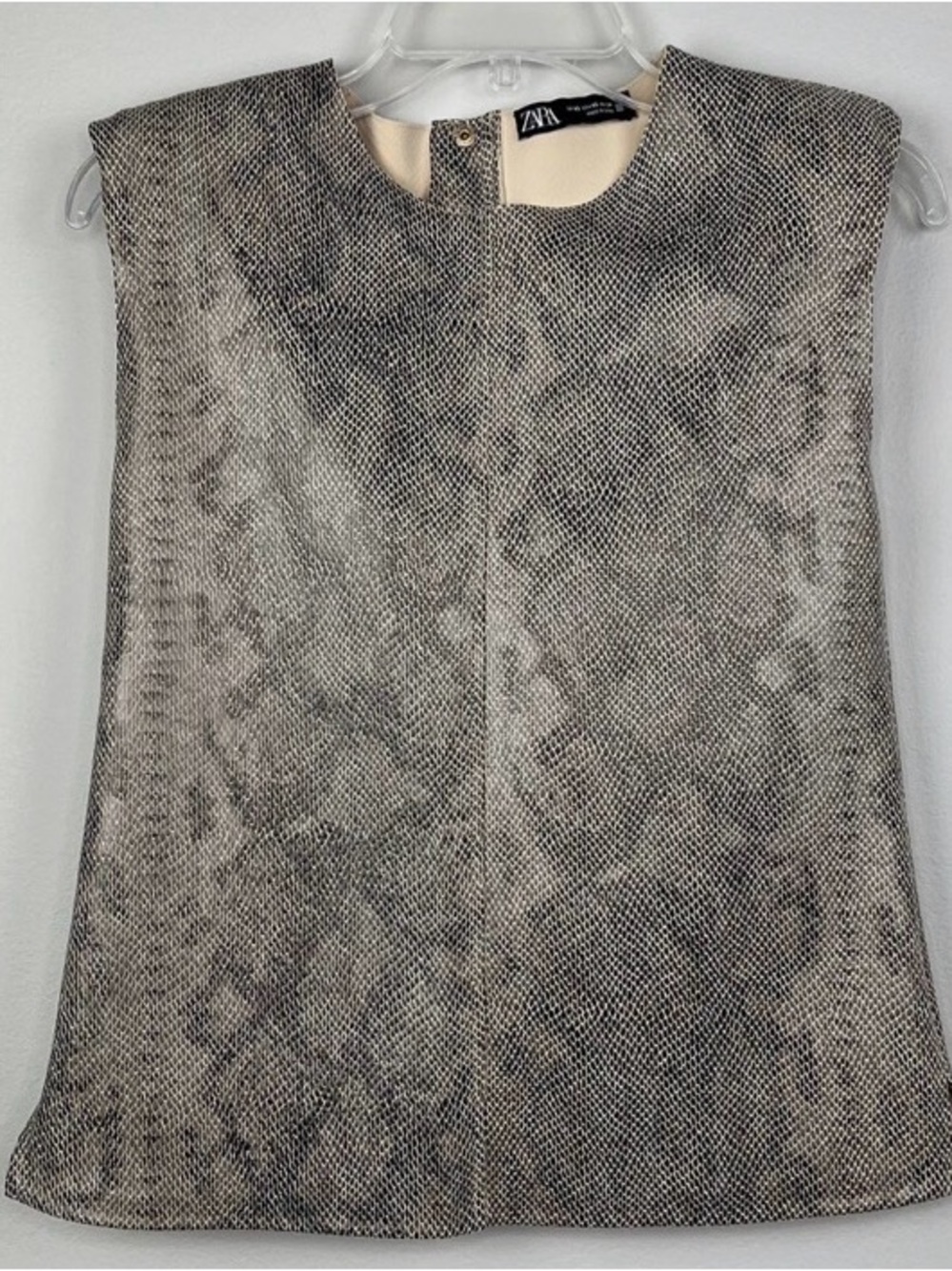 Zara Snake-Effect Sleeveless Top in Gray and Cream